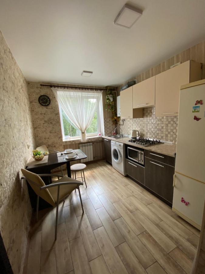 Apartment 30 M2 On Sergei Esenin 11 Carcóvia Exterior foto